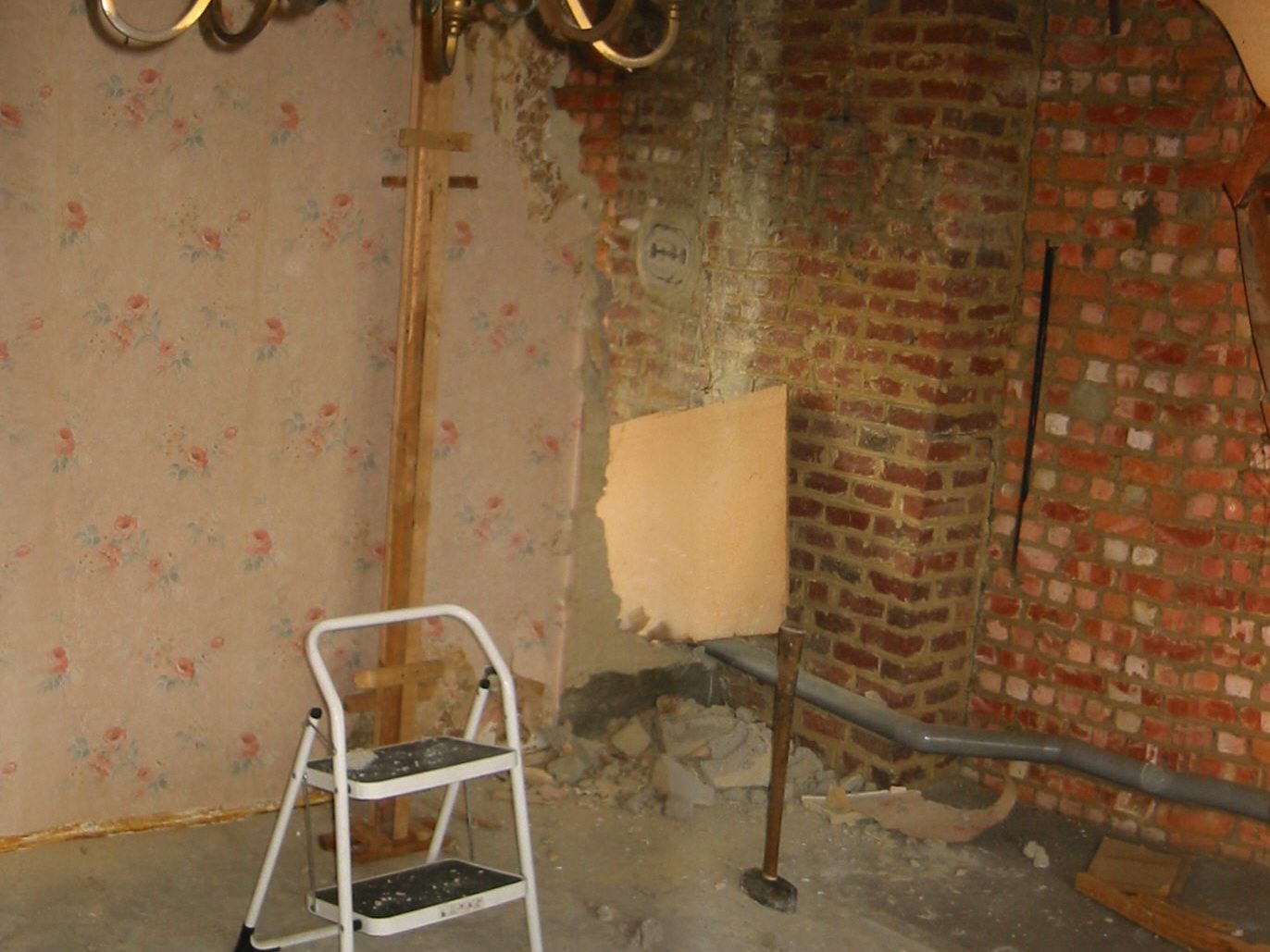 Renovating a damp basement